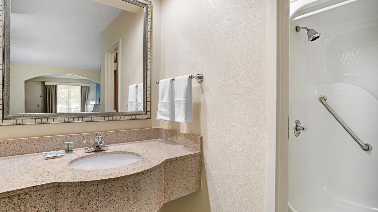 Photo of Bathroom in Monroe