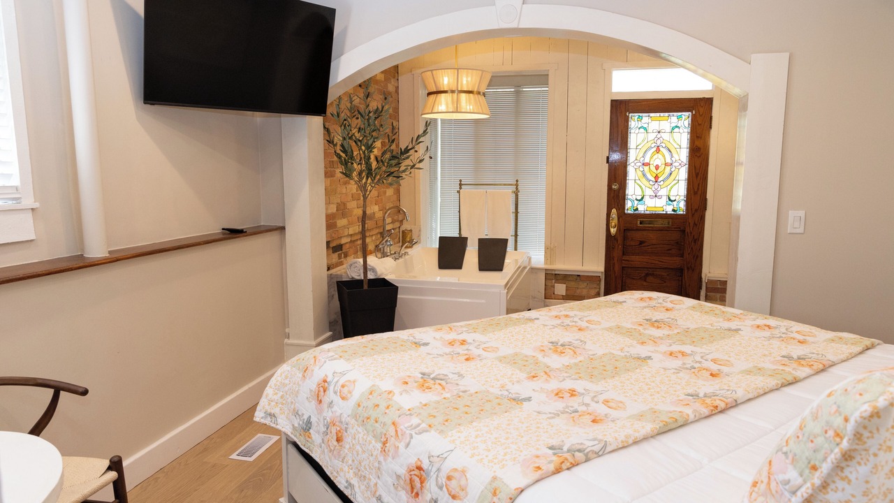 Photo of Bedroom in Central Business District