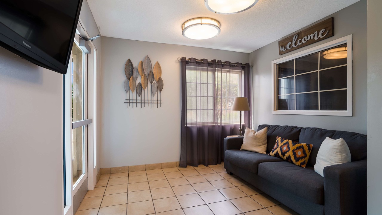 Photo of Others in West Des Moines