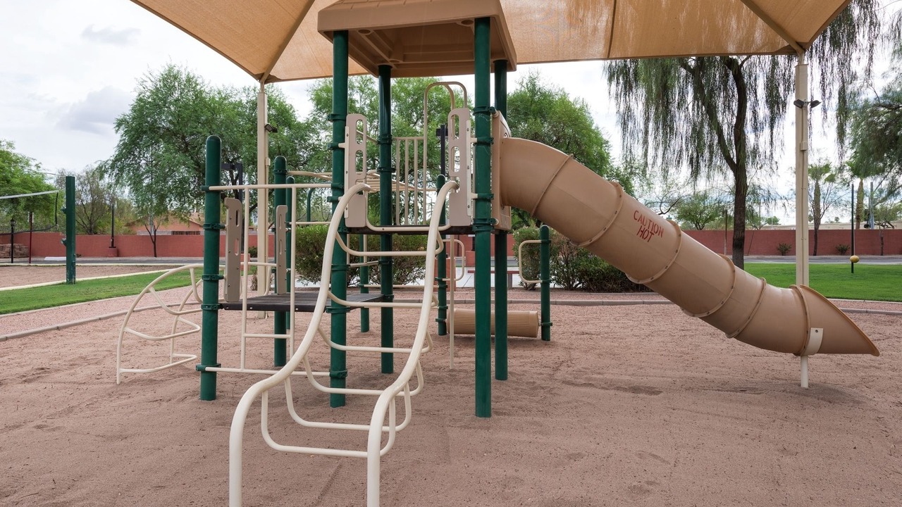 Photo of Others in East Mesa