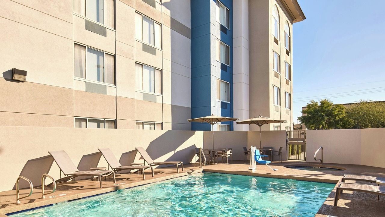 Photo of Outdoor in Glendale