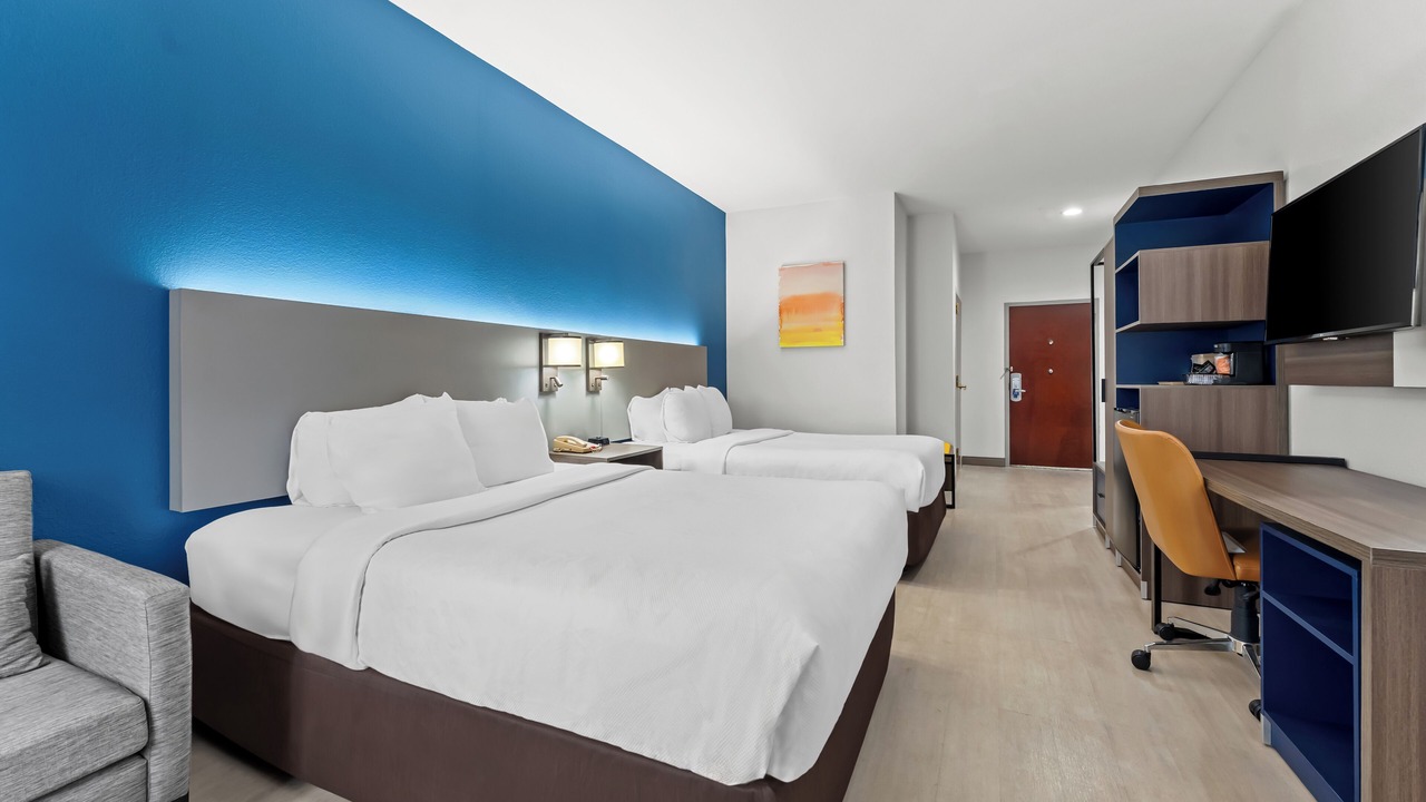 Photo of Others in Perry