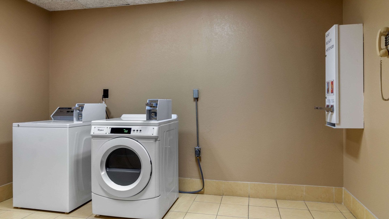 Photo of Bedroom in Perry