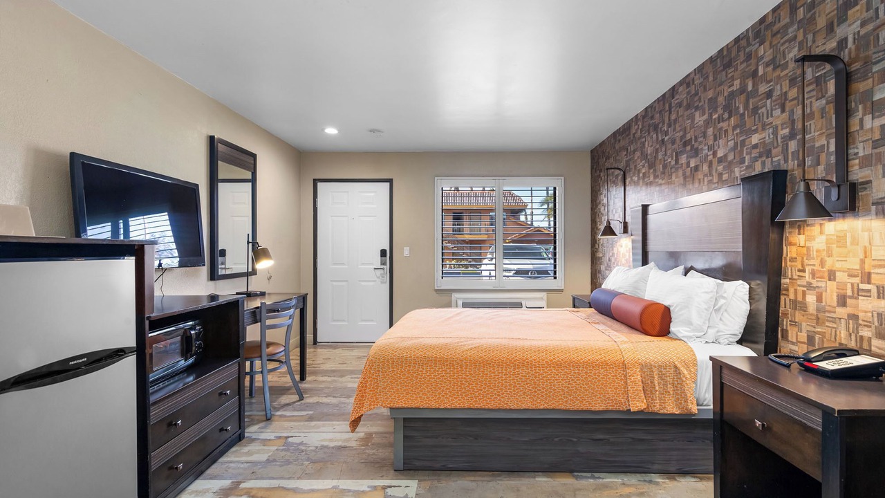 Photo of Bedroom in Newhall