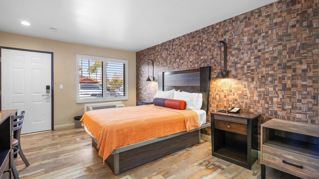 Photo of Bedroom in Newhall