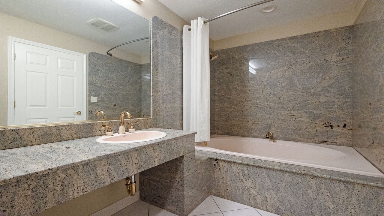 Photo of Bathroom in Jamestown