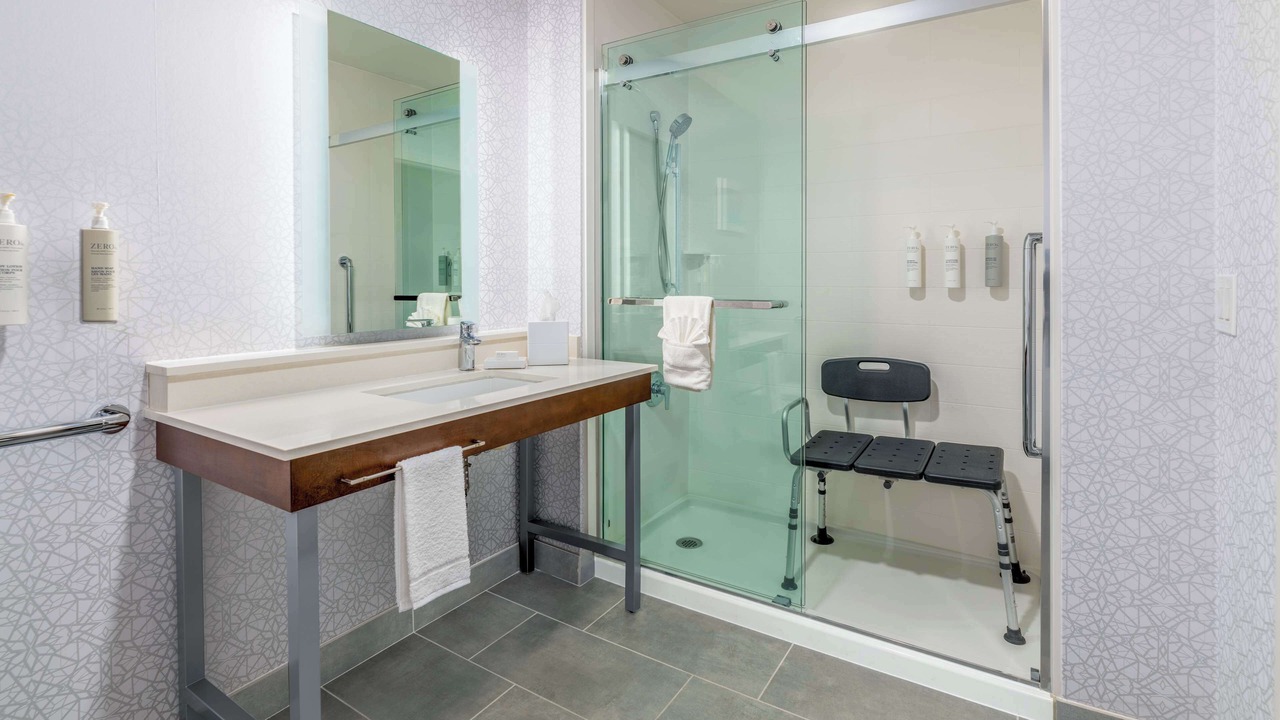 Photo of Bathroom in Arden-Arcade