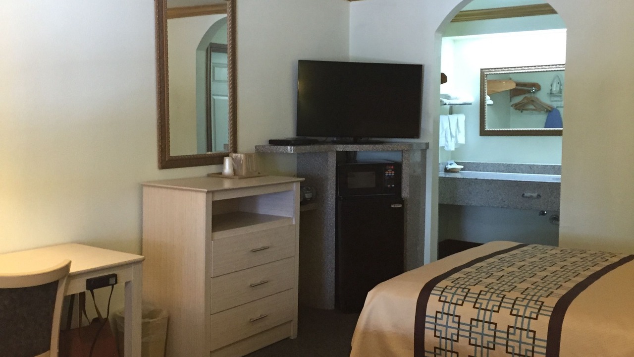 Photo of Bedroom in Astrodome