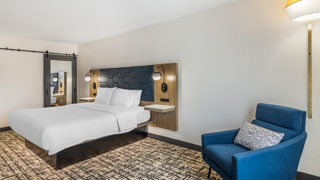 Photo of Others in Stockbridge