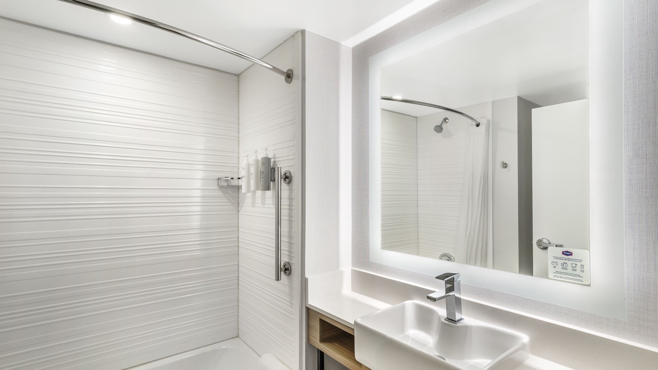 Photo of Others in Stockbridge