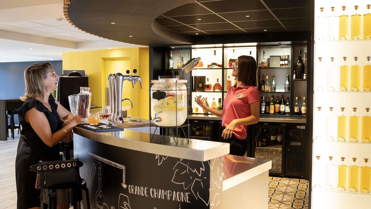 Photo of Others in Chateaubernard