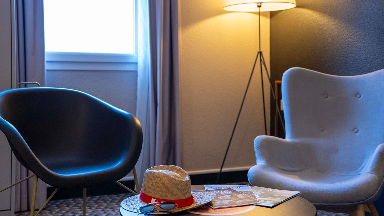 Photo of Bedroom in Chateaubernard