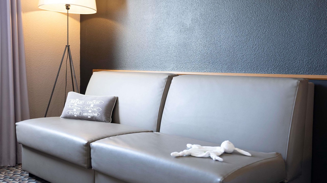 Photo of Bedroom in Chateaubernard