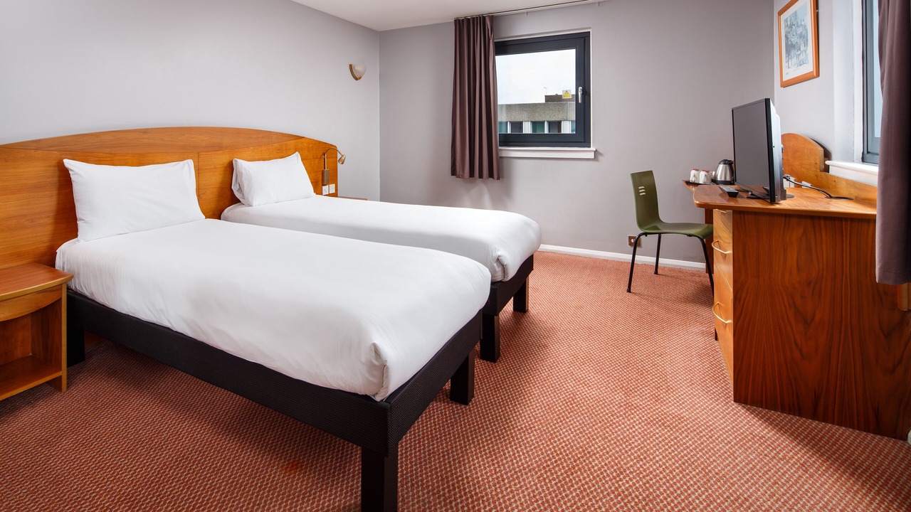 Photo of Bedroom in Northampton