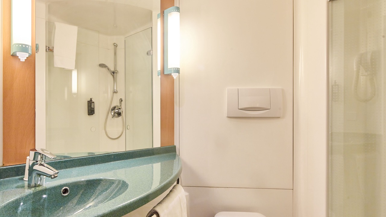 Photo of Bathroom in Roissy-en-France