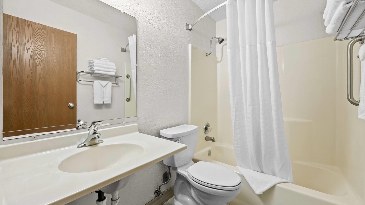 Photo of Bathroom in Alexandria