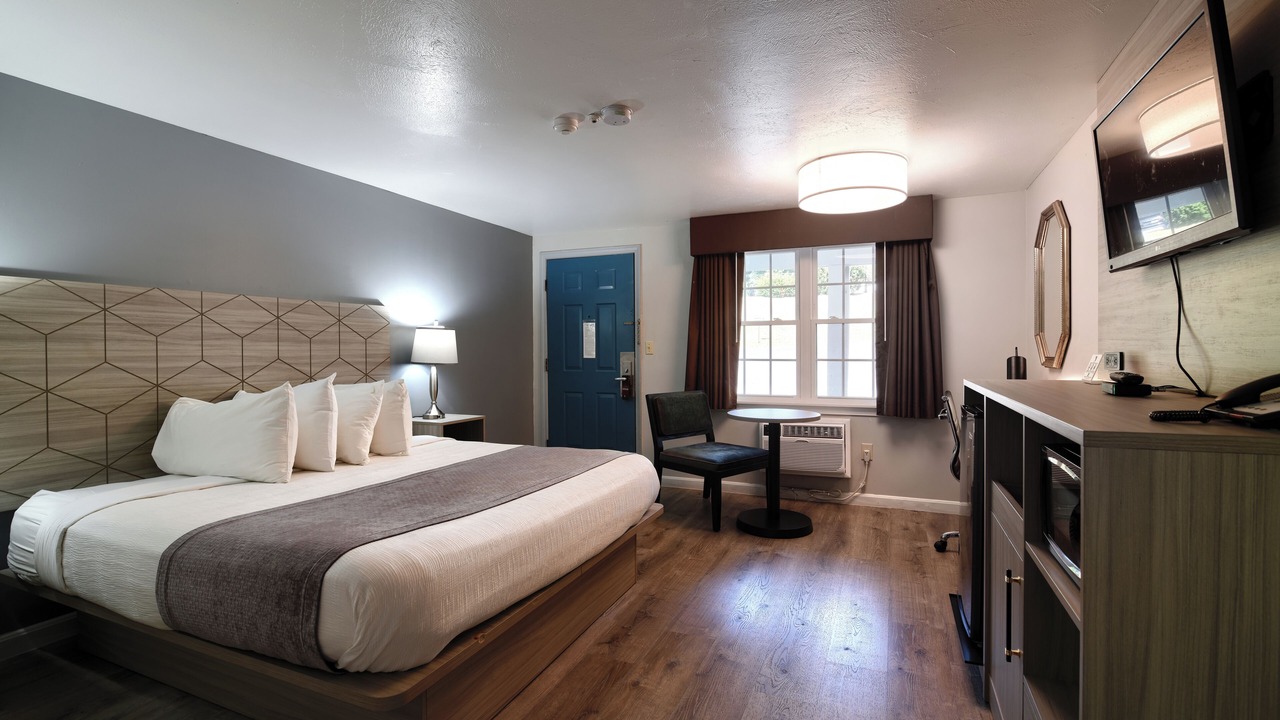 Photo of Bedroom in Danvers