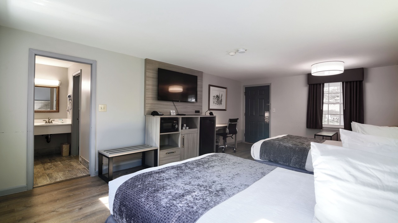 Photo of Bedroom in Danvers