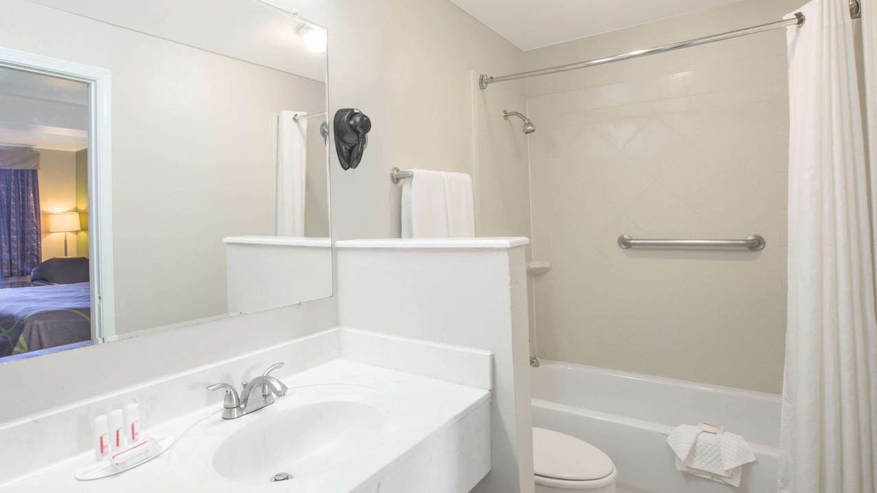 Photo of Others in Jasper