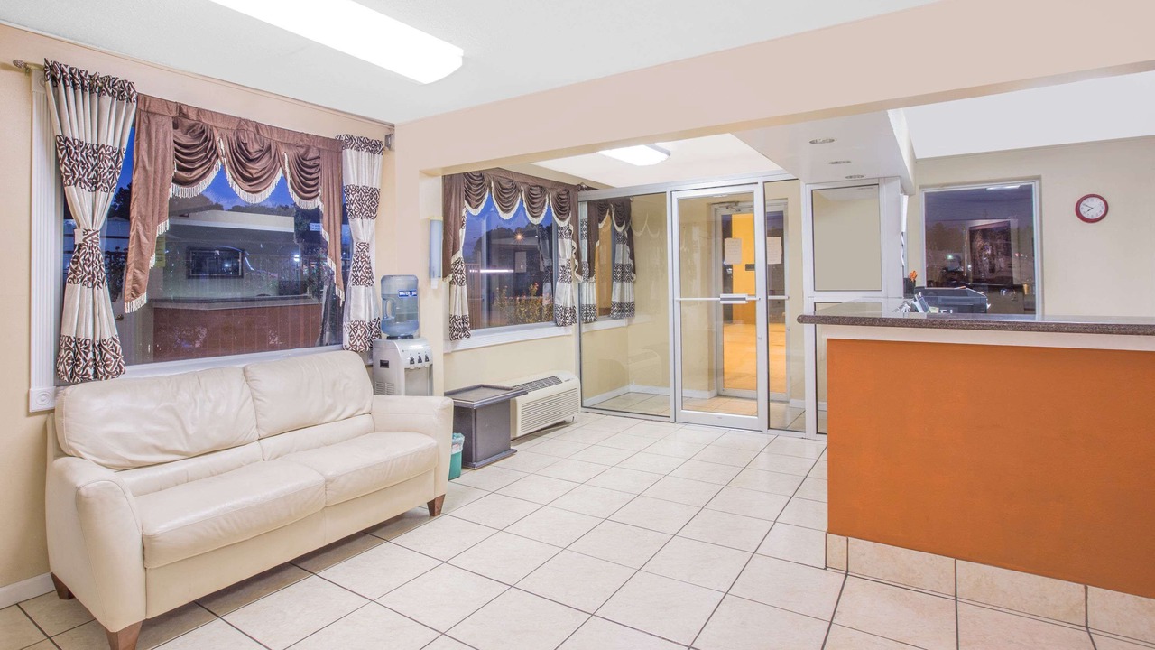 Photo of Others in Jasper