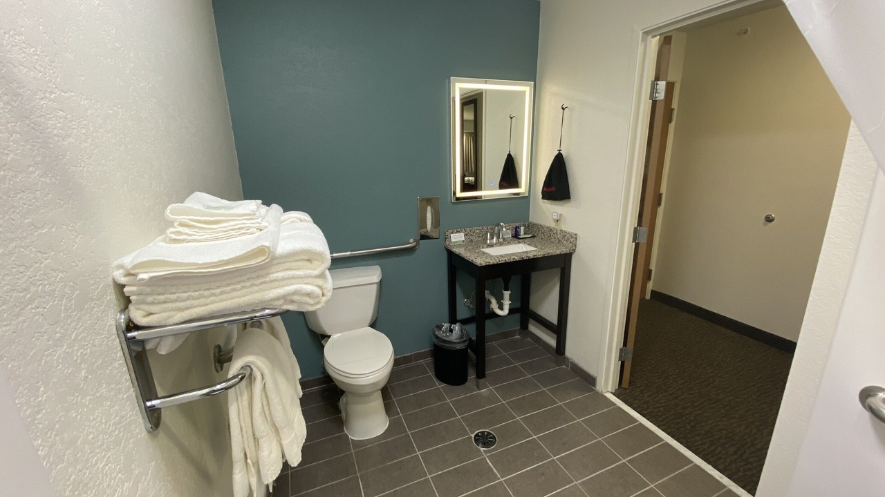 Photo of Bathroom in St. Robert