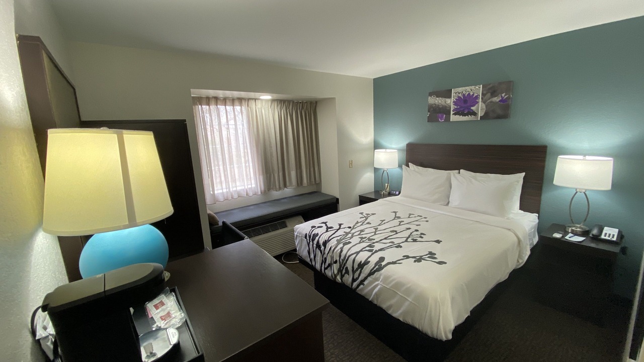 Photo of Bedroom in St. Robert