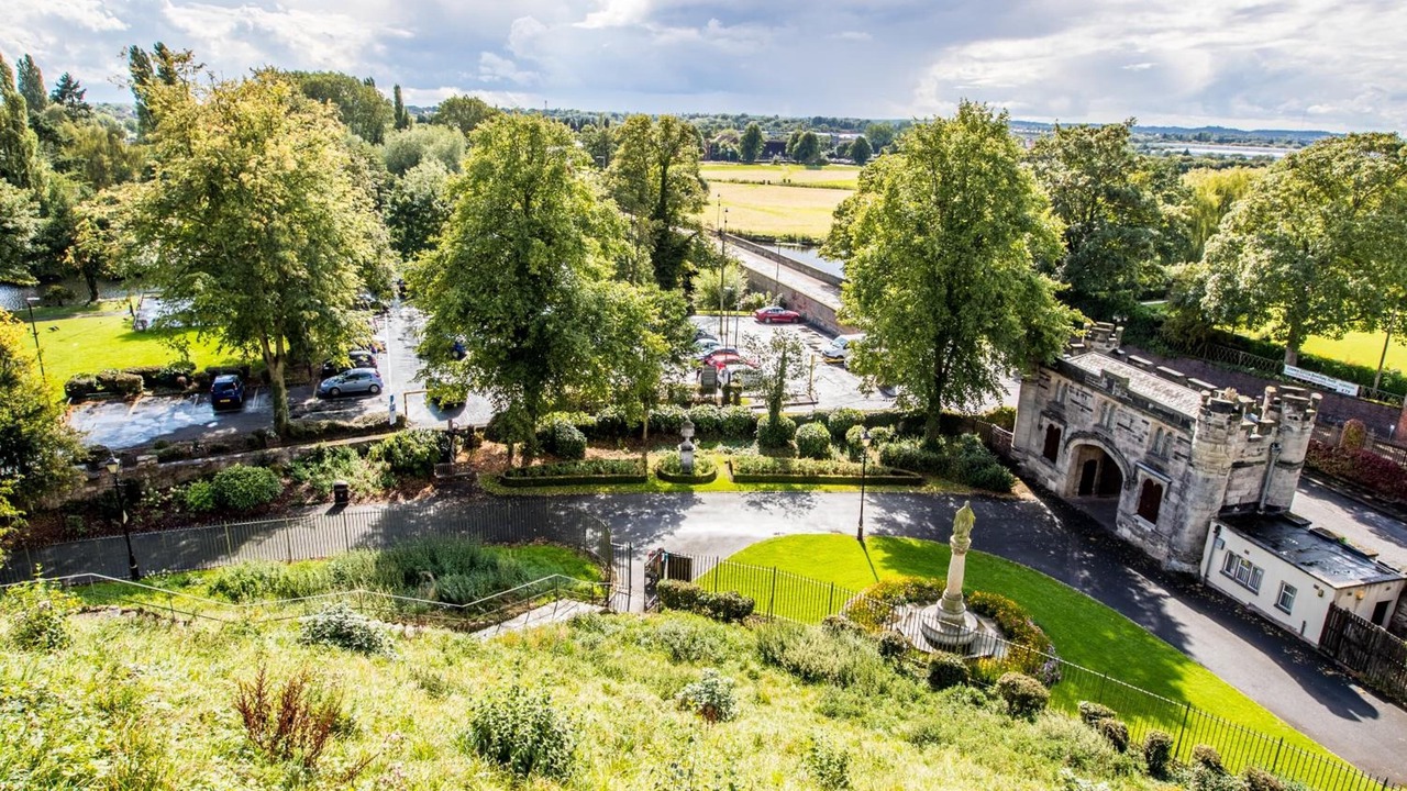 Photo of Outdoor in Tamworth