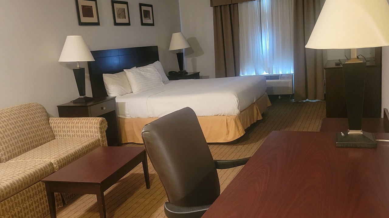 Photo of Bedroom in Fort Smith