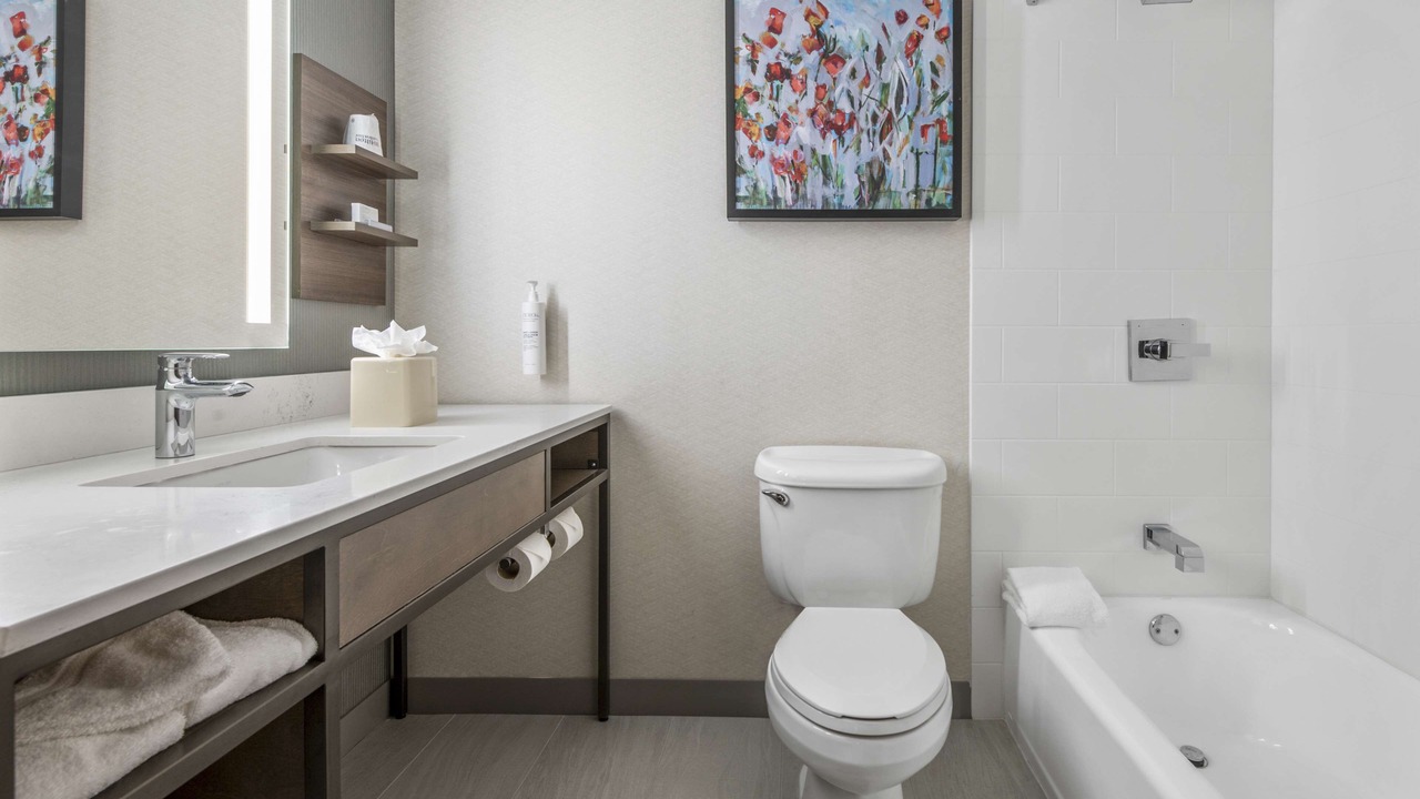 Photo of Bathroom in Allen