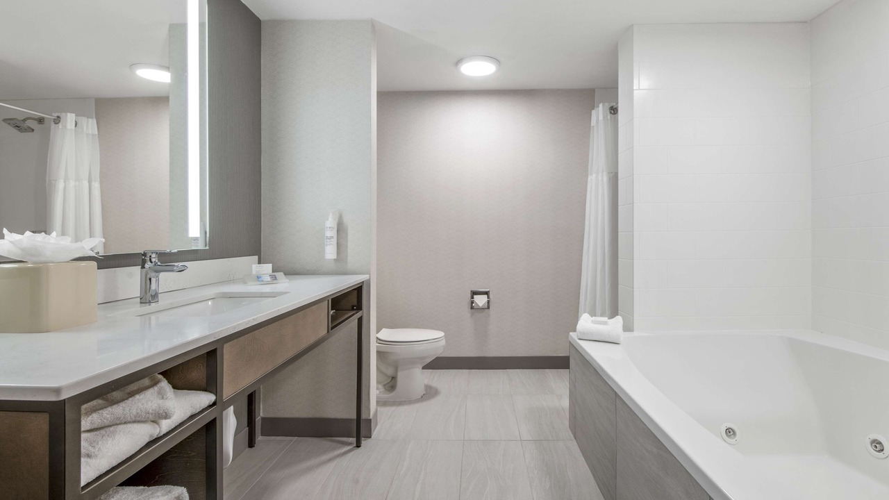 Photo of Bathroom in Allen