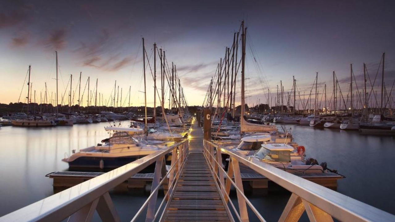 Photo of Others in Arzon