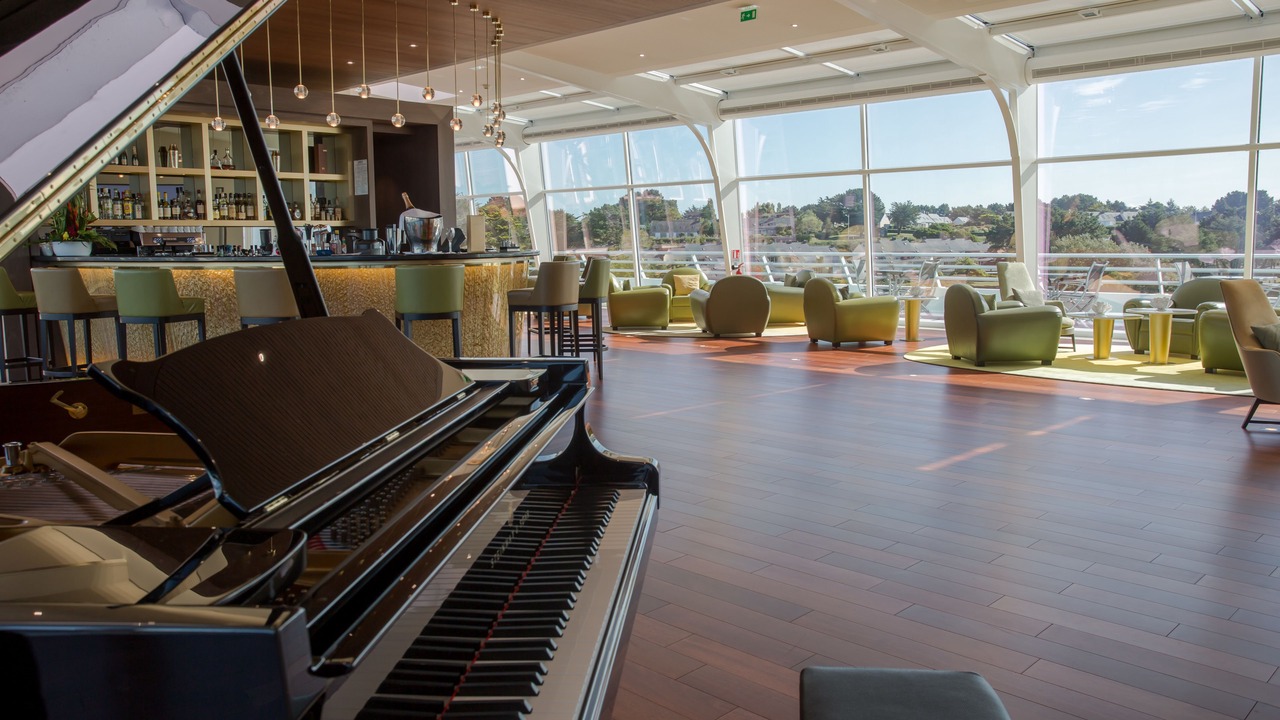 Photo of Others in Arzon