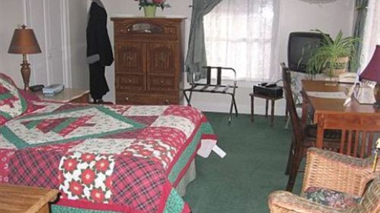 Photo of Bedroom in Troy