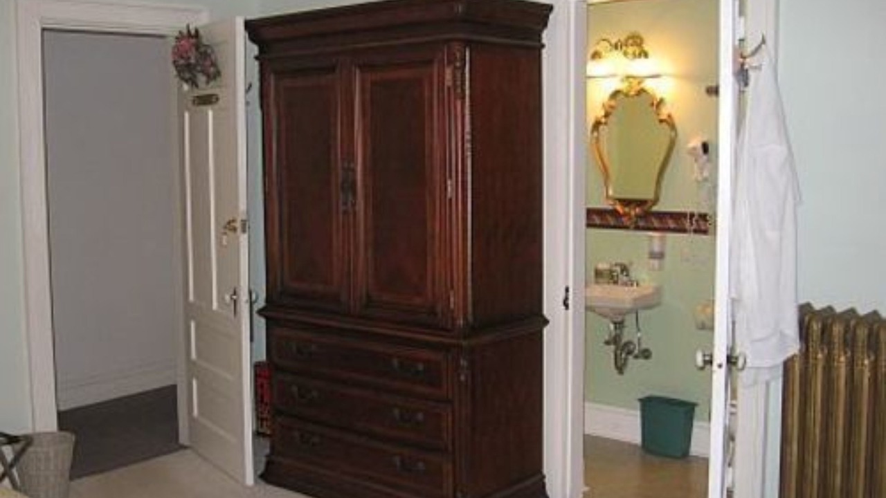 Photo of Bedroom in Troy
