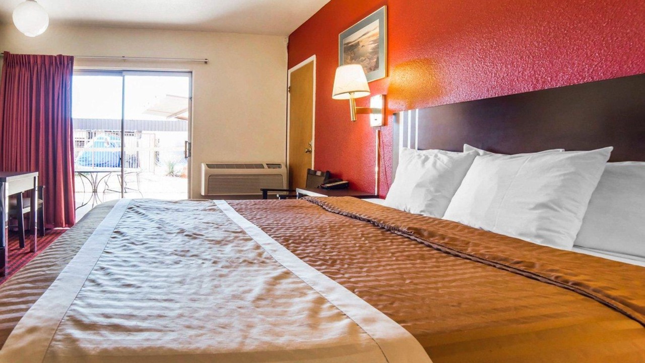 Photo of Bedroom in Page