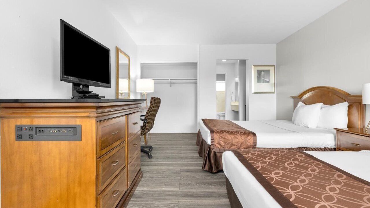 Photo of Others in Outer Sunset