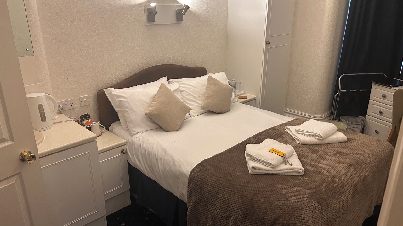 Photo of Bedroom in Sittingbourne