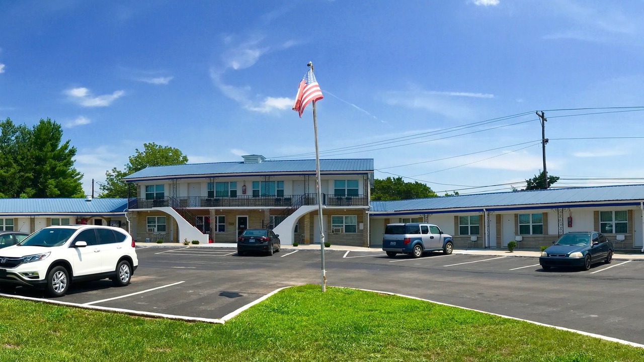 Photo of Outdoor in Horse Cave