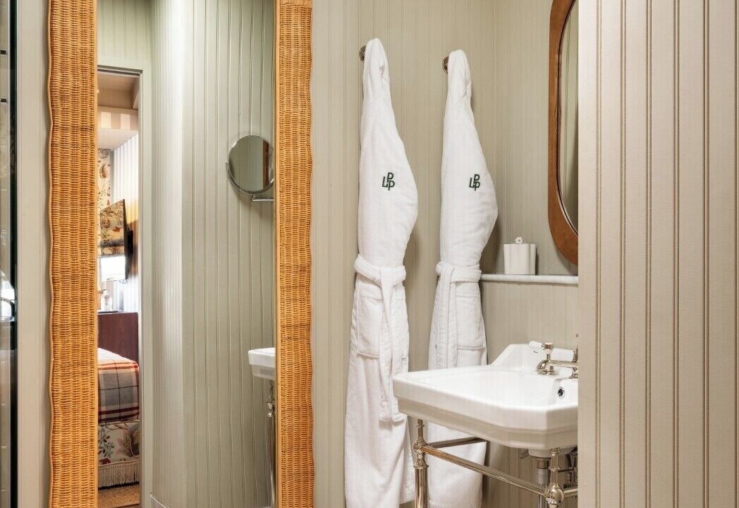 Photo of Bathroom in Brentwood