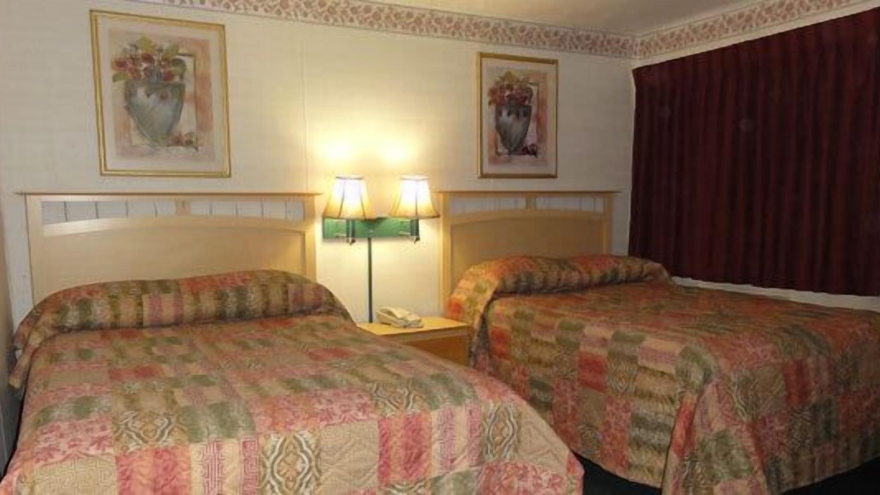 Photo of Bedroom in Big Flats Airport