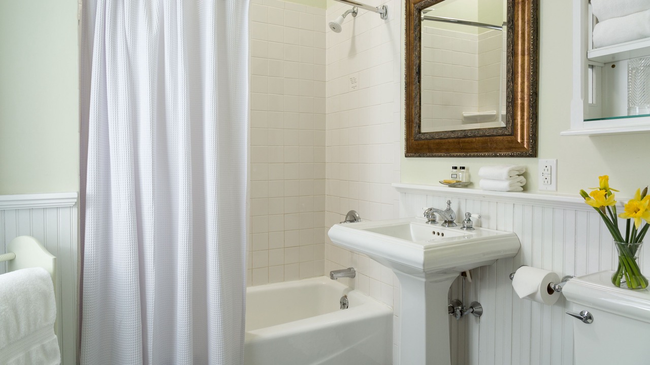 Photo of Bathroom in Saratoga Springs