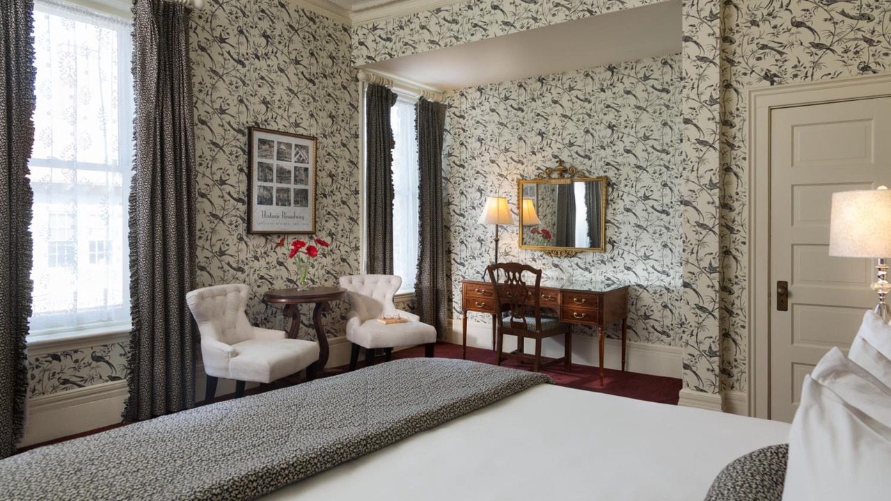 Photo of Bedroom in Saratoga Springs