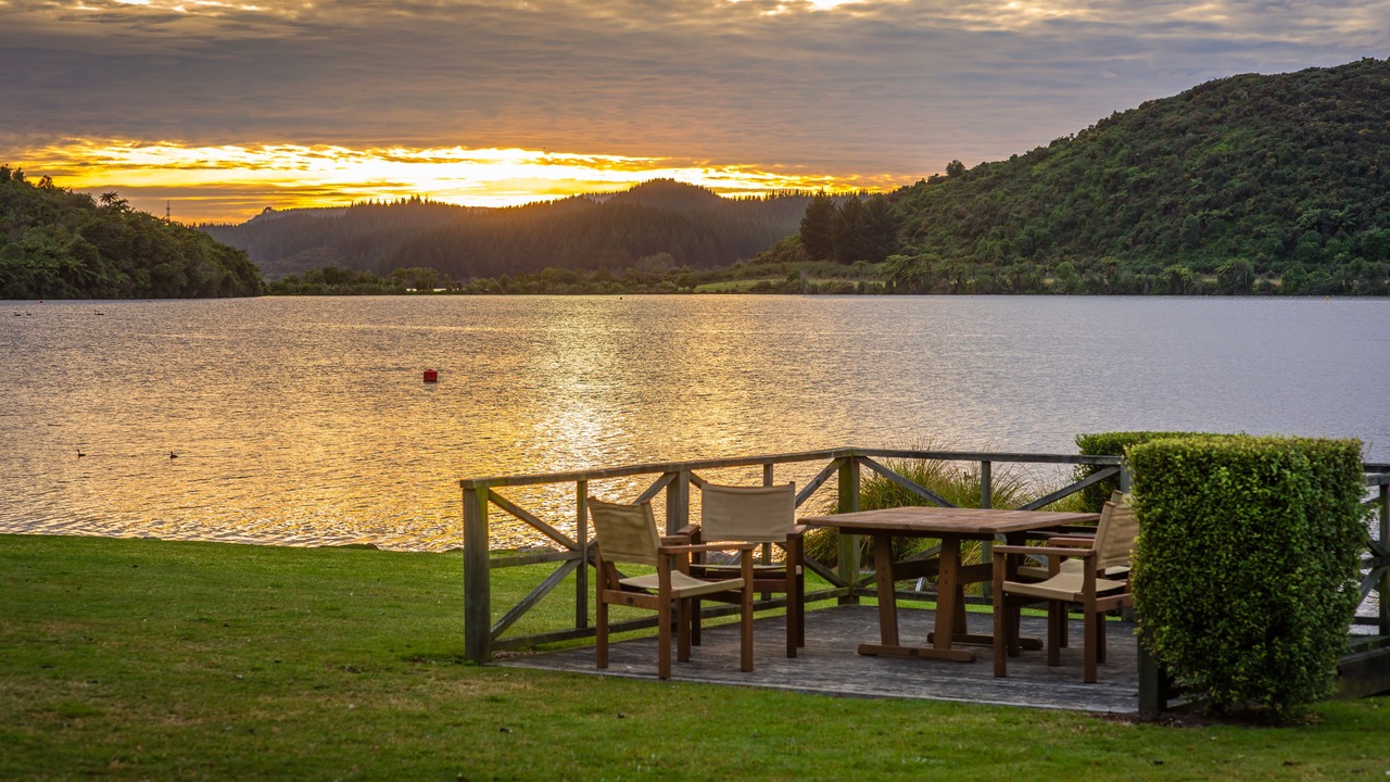 Photo of Others in Mourea