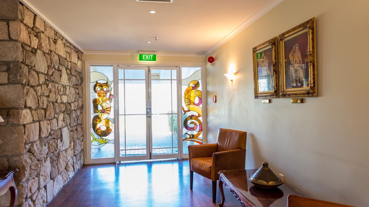 Photo of Others in Mourea