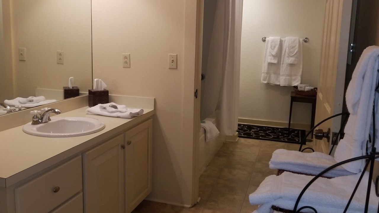 Photo of Bathroom in El Dorado