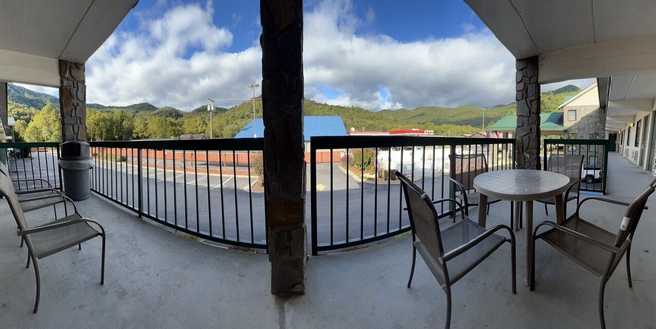 Photo of Patio Balcony in Cherokee