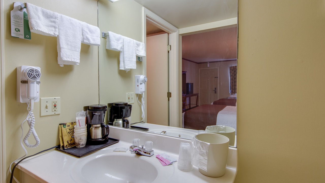 Photo of Bathroom in Cherokee