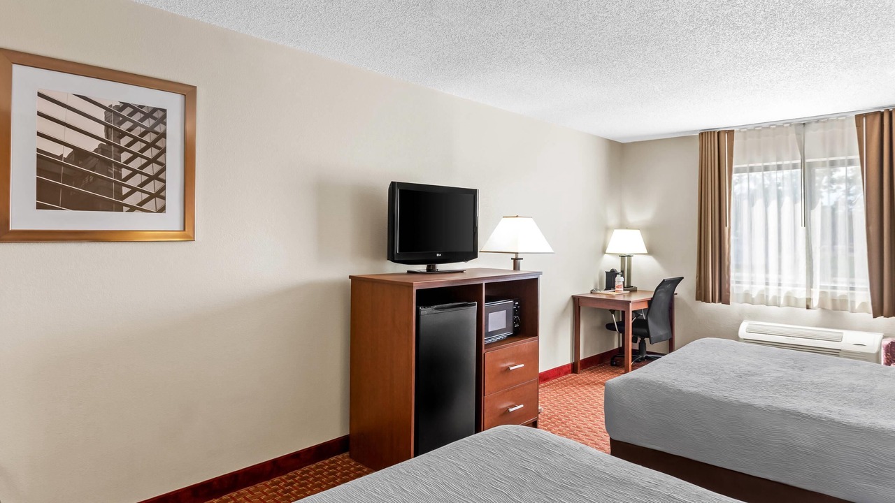Photo of Bedroom in Shorewood-Tower Hills-Harbert