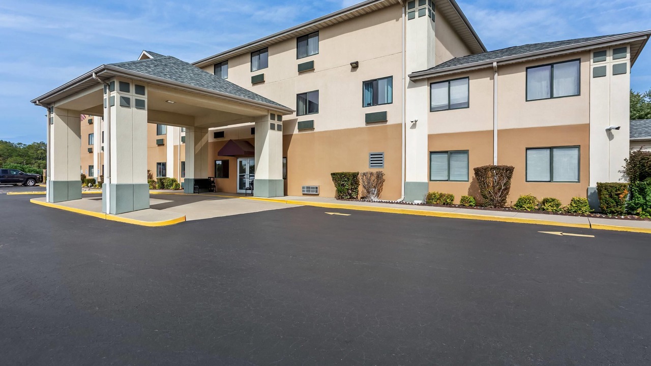 Photo of Outdoor in Shorewood-Tower Hills-Harbert