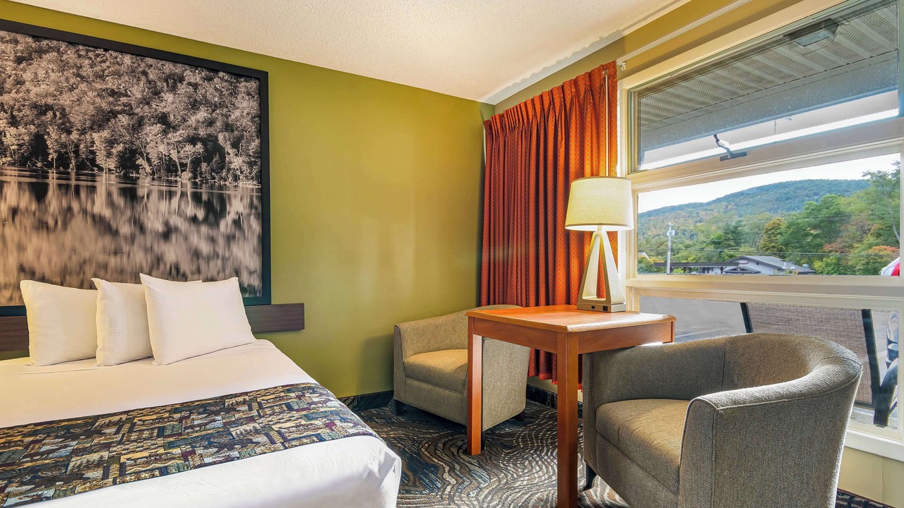 Photo of Bedroom in Lake George